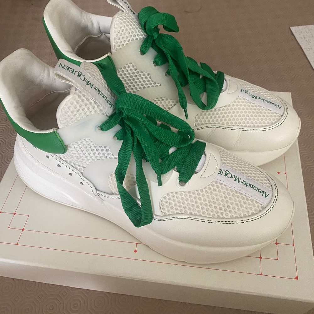 Alexander McQueen runners - size 10 (EU43)